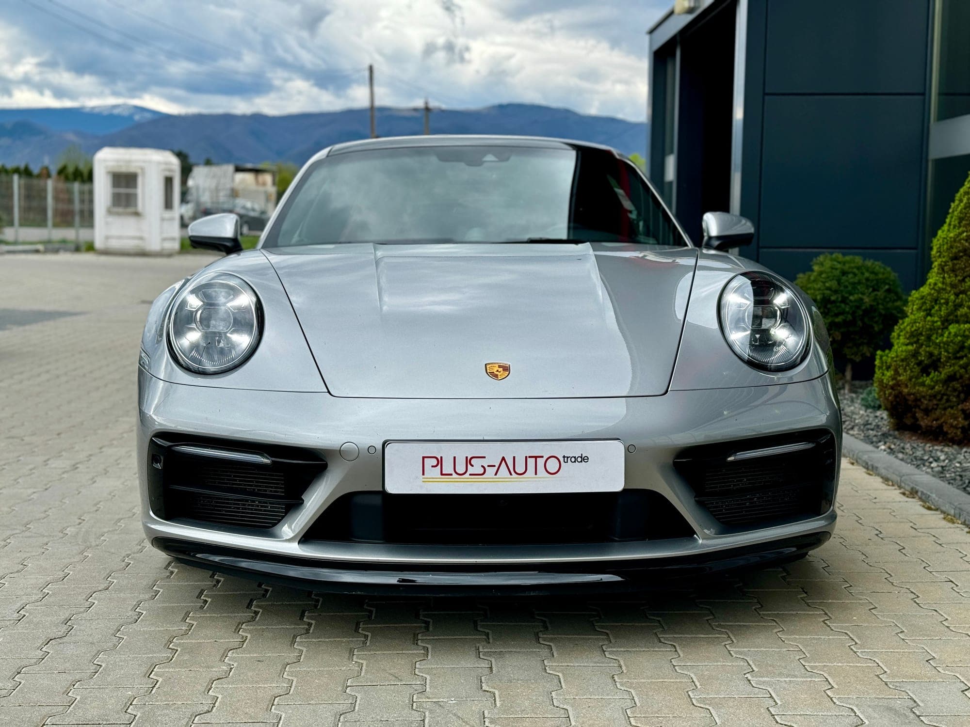 Porsche 911 livrat — selecție 992tst Sibiu · 26
