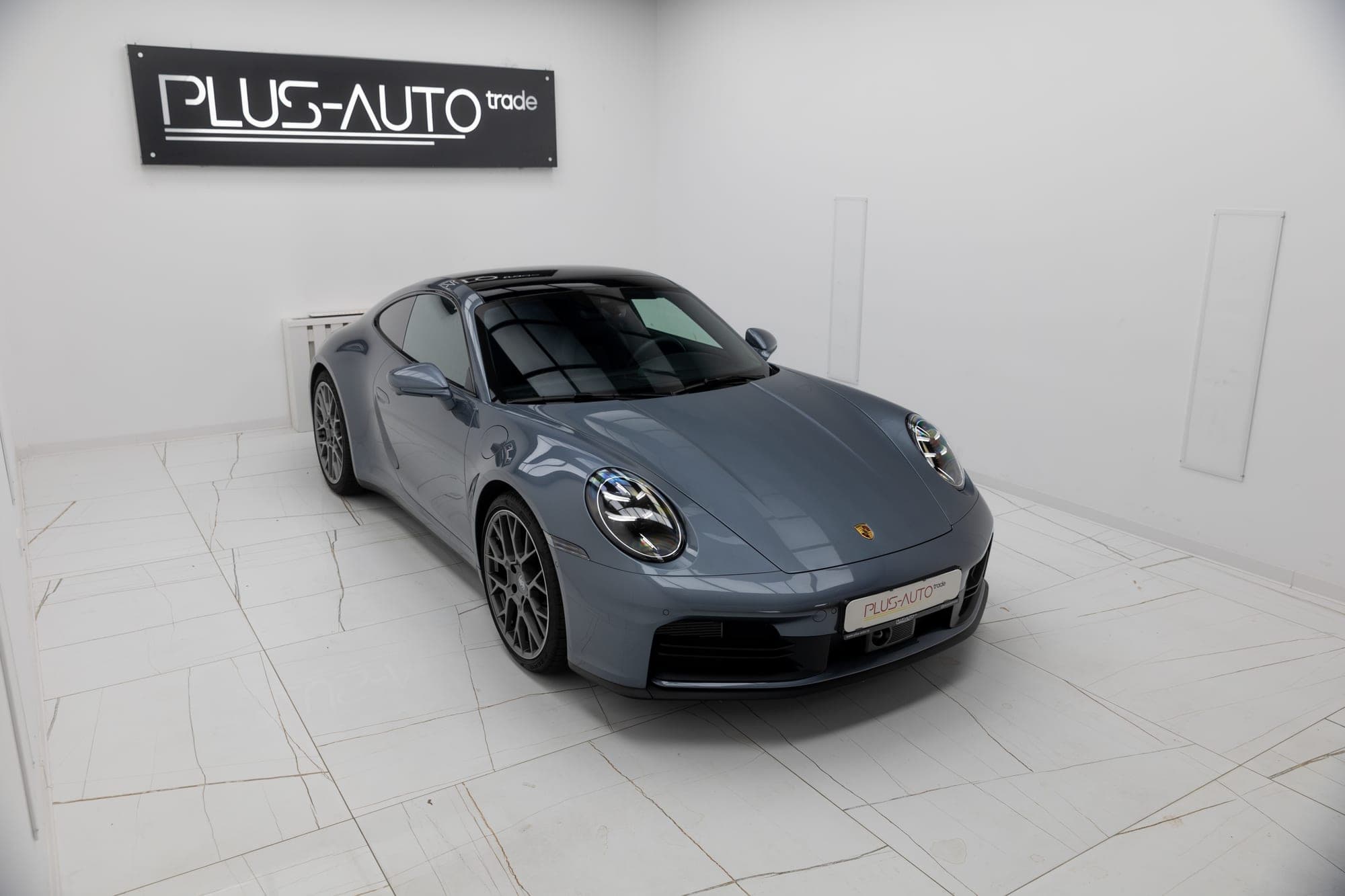 Porsche 911 livrat — selecție 992tst Sibiu · 67