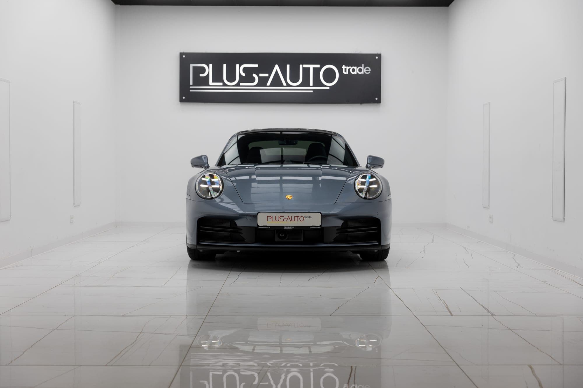 Porsche 911 livrat — selecție 992tst Sibiu · 68