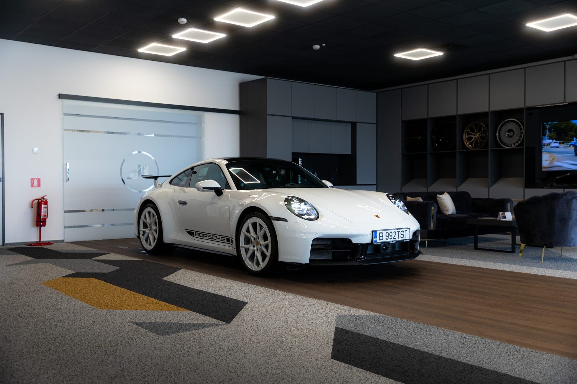 Porsche 911 Carrera la Sibiu — selecție 992tst