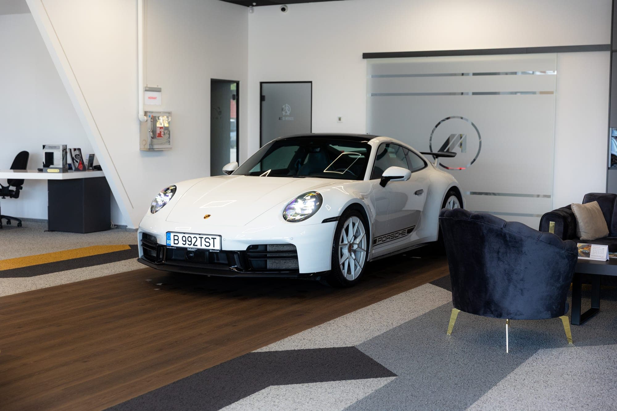 Porsche 911 Carrera — fondator 992tst